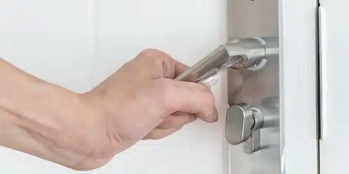 modern ajtókilincs