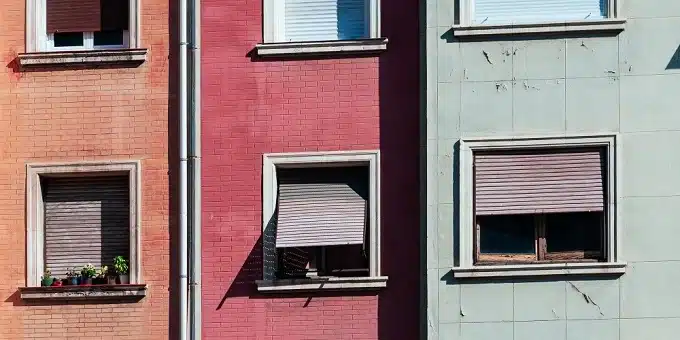 műanyag redőny